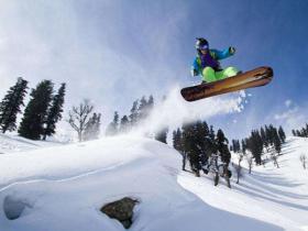 2020中國(guó)冰雪旅游發(fā)展論壇在哈開(kāi)幕