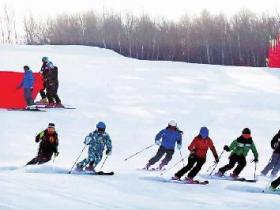 甘肅白銀：冰雪運(yùn)動(dòng)激發(fā)中國年輕人熱情