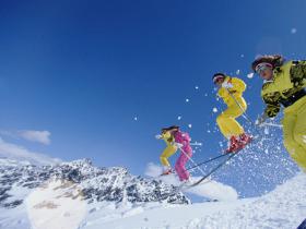 河北省冰雪運動社會體育指導員達6300名