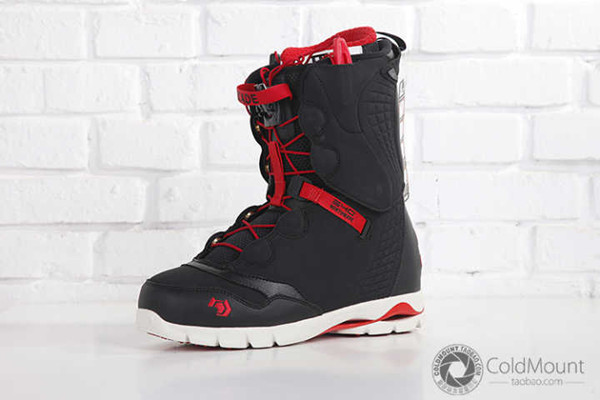 滑雪鞋系帶方式FastTrack