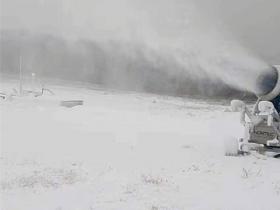 滑雪場(chǎng)人工造雪機(jī)造的雪和天然雪哪個(gè)更環(huán)保？