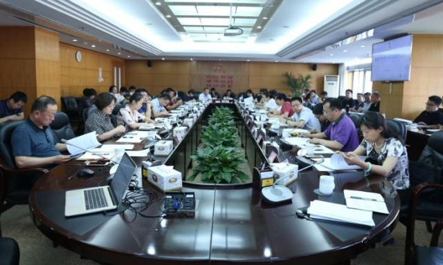 海淀召開全市首個冰雪運(yùn)動發(fā)展聯(lián)席會