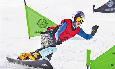 12月1日，張家口市第九屆市民運(yùn)動會暨首屆冰雪運(yùn)動會比賽。