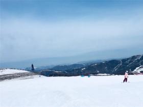 長(zhǎng)春市蓮花山滑雪場(chǎng)有初級(jí)滑道嗎？