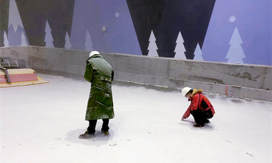 廈門(mén)海上世界冰雪世界造雪現(xiàn)場(chǎng)