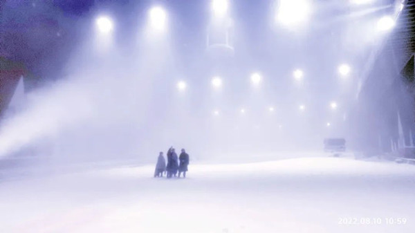 廈門(mén)海上世界冰雪世界造雪現(xiàn)場(chǎng)照片