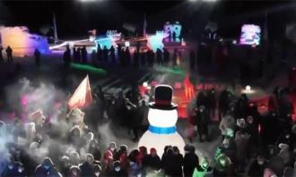 多彩冰雪活動點(diǎn)燃冬日消費(fèi)熱潮